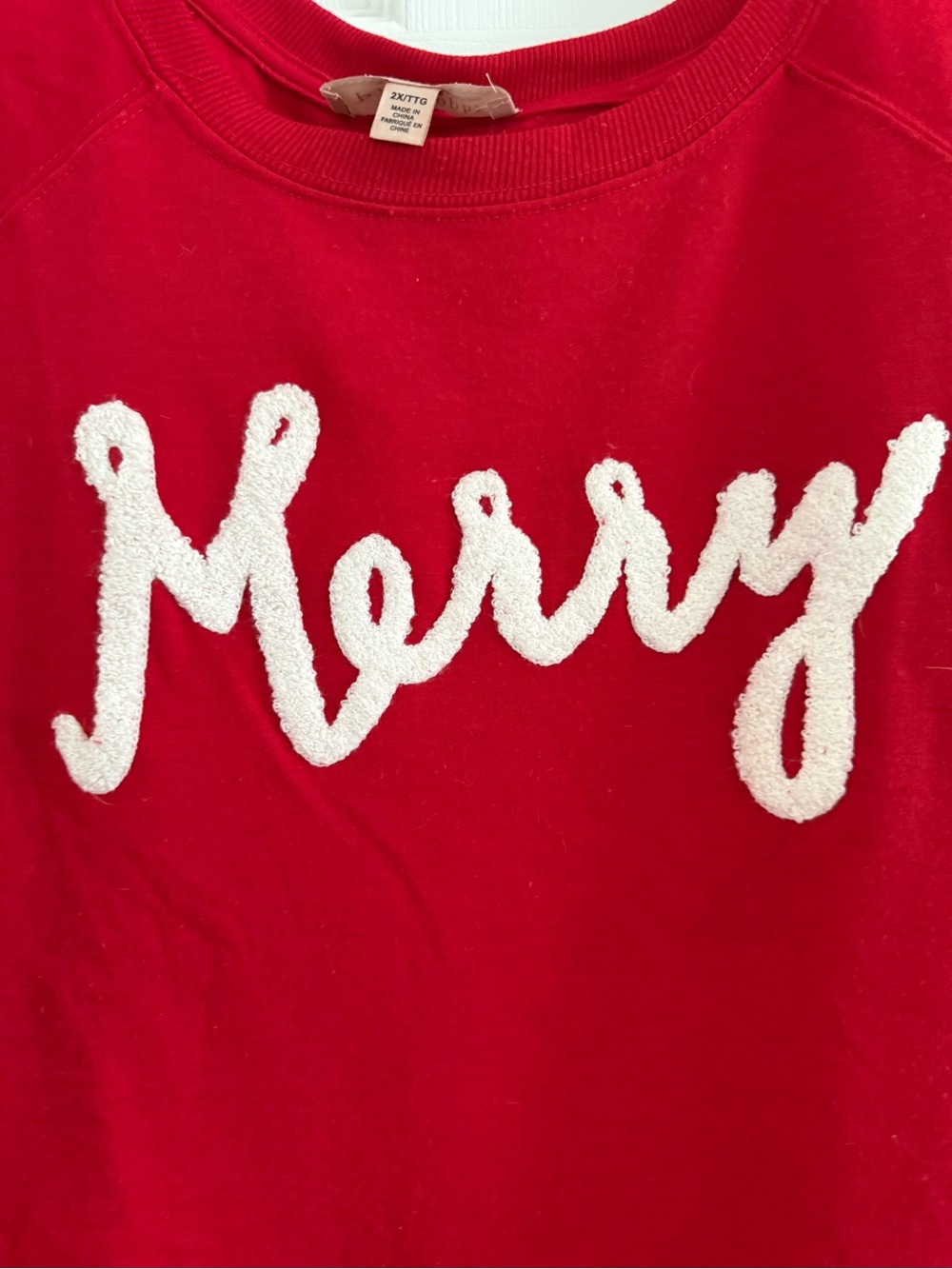 Philosophy Red "Merry" Holiday Sweatshirt Soft - 2X - Picture 2 of 11